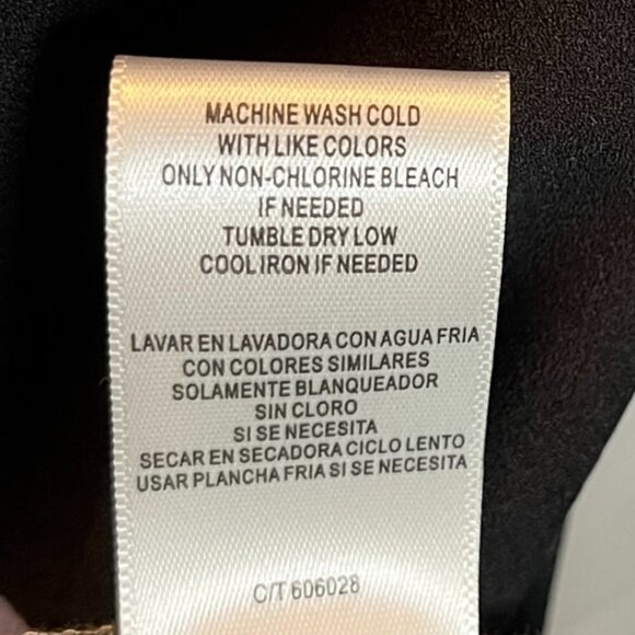 ⭐️ NWT- Purple Gabby Skye Floral Print Sleeveless Size 4 Dress - Picture 9 of 9